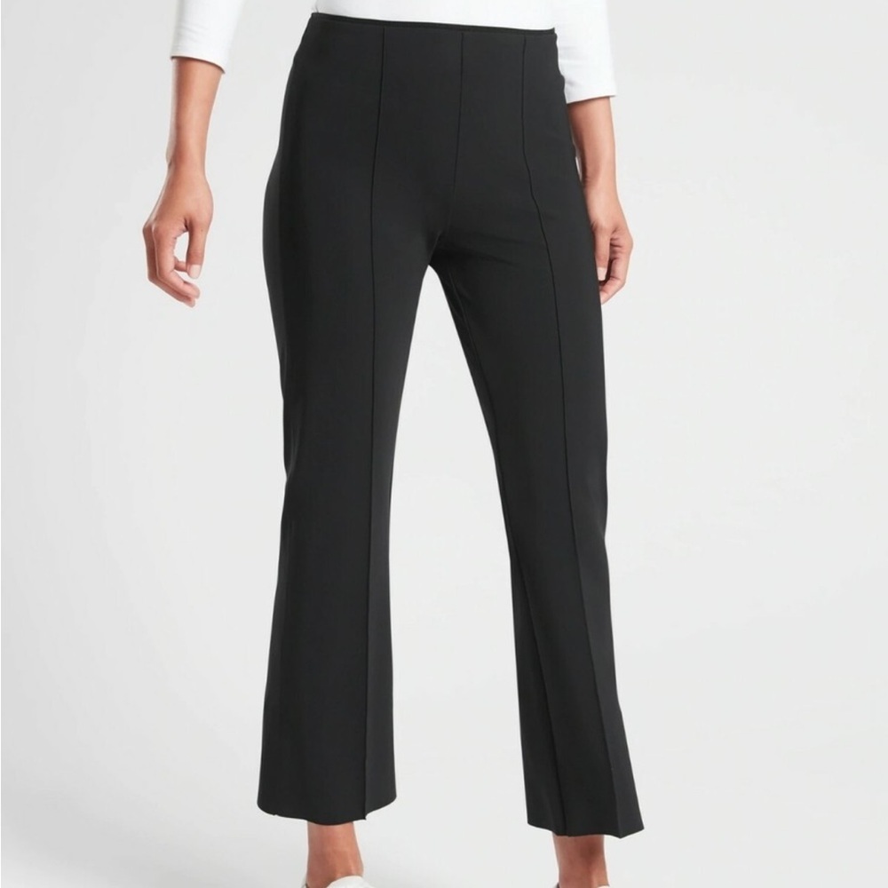 Everlane crop flare pant